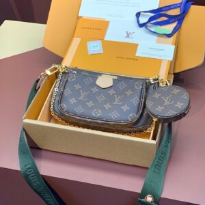 Louis Vuitton Favorite Three-piece Bag