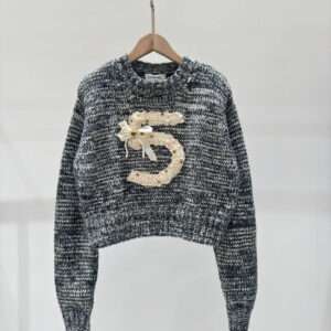 Chanel Autumn And Winter New Style Round Neck Knitted
