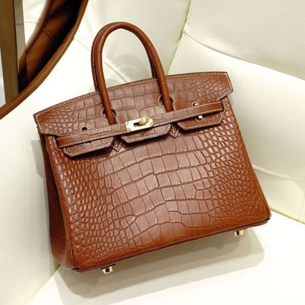 Hermes Birkin 25 Crocodile Leather Handbag